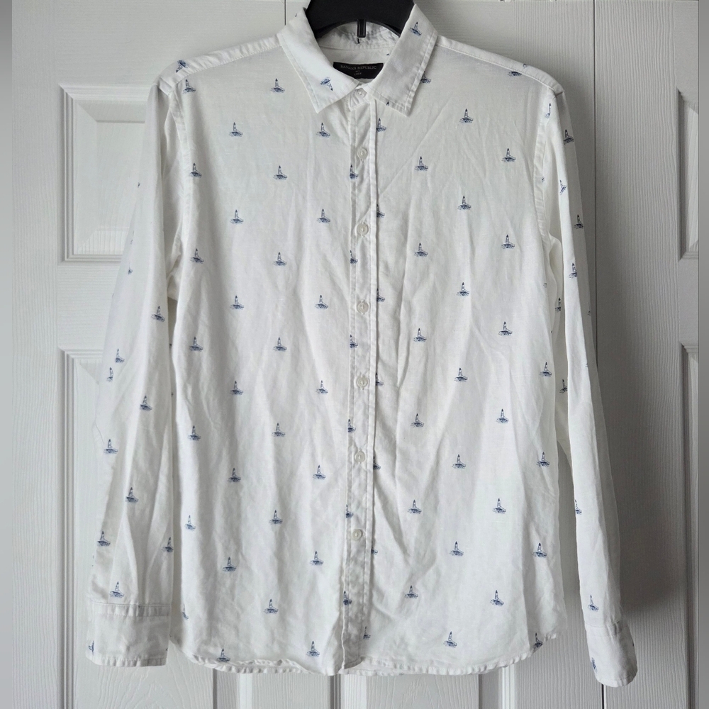 Banana Republic Men's White Shirt with Blue Accents Size M - Picture 2 of 10